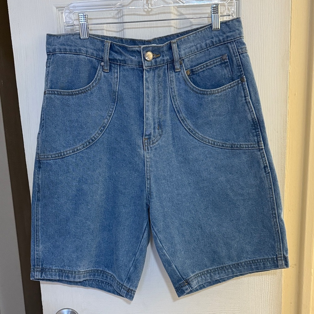 Krost Light Blue Denim “Dad” Jean Shorts size Medium